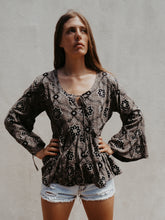 Load image into Gallery viewer, Soft Ruffle Top in Ash