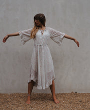 Load image into Gallery viewer, A Classic: Blue