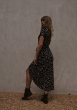 Load image into Gallery viewer, Foxy: Polka Dot