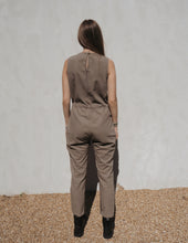 Load image into Gallery viewer, Simple and Sassy: Jumpsuit