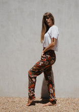 Load image into Gallery viewer, Pants in Print: Earthy Florals
