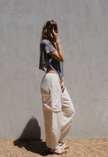 Load image into Gallery viewer, Big Pocket Baby: Cream