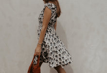 Load image into Gallery viewer, Old Italy Dress