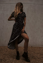 Load image into Gallery viewer, Foxy: Polka Dot