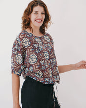 Load image into Gallery viewer, Drawstring Blouse: Mid Summer
