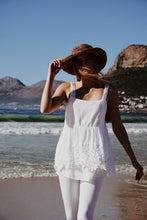 Load image into Gallery viewer, Daisy Daydream Top
