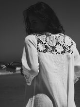 Load image into Gallery viewer, Special Edition: Daisy Fields
