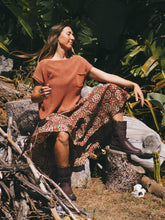 Load image into Gallery viewer, Liana Knit
