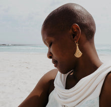 Load image into Gallery viewer, Brass Earring
