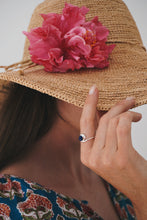 Load image into Gallery viewer, Sterling Silver Lapiz Lazuli Ring
