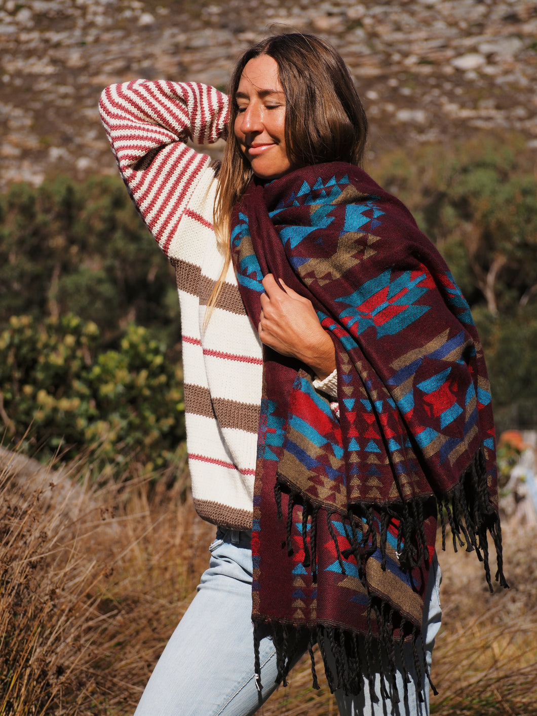 Winter Shawl: Burgundy