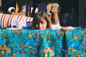 Gudri Throw: Frida