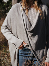 Load image into Gallery viewer, Cross Knit: Cream
