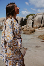 Load image into Gallery viewer, Arjack Jacket: Delicate Mosiac
