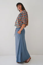 Load image into Gallery viewer, Linen Skirt: Blue Lavender
