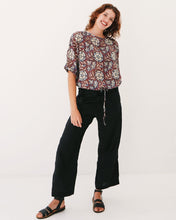 Load image into Gallery viewer, Drawstring Blouse: Mid Summer
