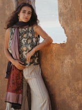 Load image into Gallery viewer, Scarf So Soft: Oak
