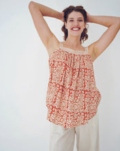 Load image into Gallery viewer, Square Neck Top: Zuri
