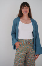 Load image into Gallery viewer, Spring Knit: Beach Time
