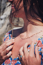 Load image into Gallery viewer, Gold and Lapiz Lazuli Necklace
