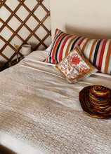 Load image into Gallery viewer, Gudri Quilt: Felini Hand Embroidered
