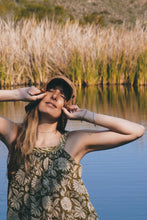 Load image into Gallery viewer, Square Neck Top: Green
