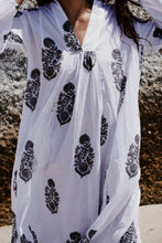 Load image into Gallery viewer, Mogul Dress
