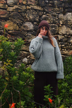 Load image into Gallery viewer, Merino Beanie: Chocolate
