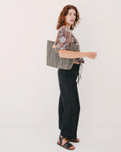 Load image into Gallery viewer, Lucky Linen Pants
