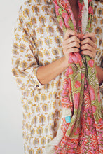 Load image into Gallery viewer, Lungi: Blooming
