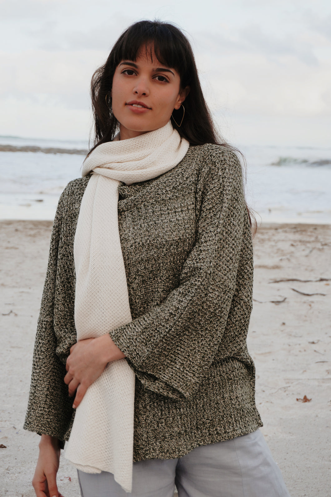 Minimalist Merino Magic Scarf: Cream