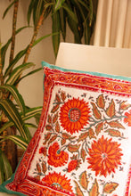 Load image into Gallery viewer, Block Print Cushion Cover
