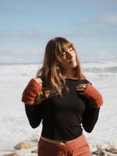 Load image into Gallery viewer, Mohair Mittens: Burnt Orange
