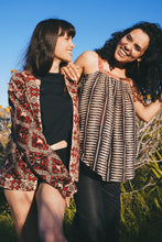 Load image into Gallery viewer, Square Neck Top: Dark
