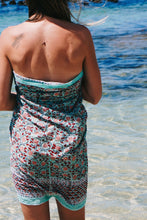 Load image into Gallery viewer, Lungi: Opulent Garden
