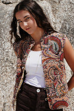 Load image into Gallery viewer, Velvet Vest
