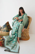 Load image into Gallery viewer, Quilt: Serene Green
