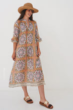 Load image into Gallery viewer, Seville: Noon
