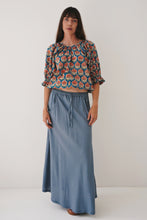 Load image into Gallery viewer, Linen Skirt: Blue Lavender
