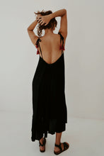 Load image into Gallery viewer, Roma: Ruby
