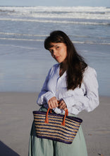 Load image into Gallery viewer, Straw Basket
