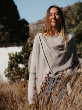 Load image into Gallery viewer, Cross Knit: Cream
