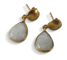 Load image into Gallery viewer, Gold Plated Moonstone Earring
