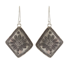 Load image into Gallery viewer, Sterling Silver Earring
