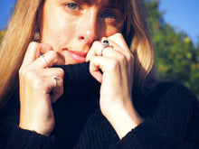 Load image into Gallery viewer, Sterling Silver Lapiz Lazuli Ring
