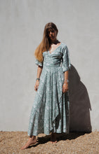 Load image into Gallery viewer, Wrapped in Summer Mint
