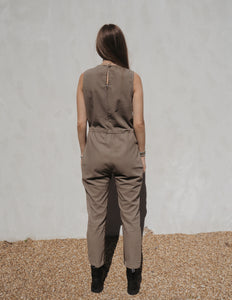 Simple and Sassy: Jumpsuit