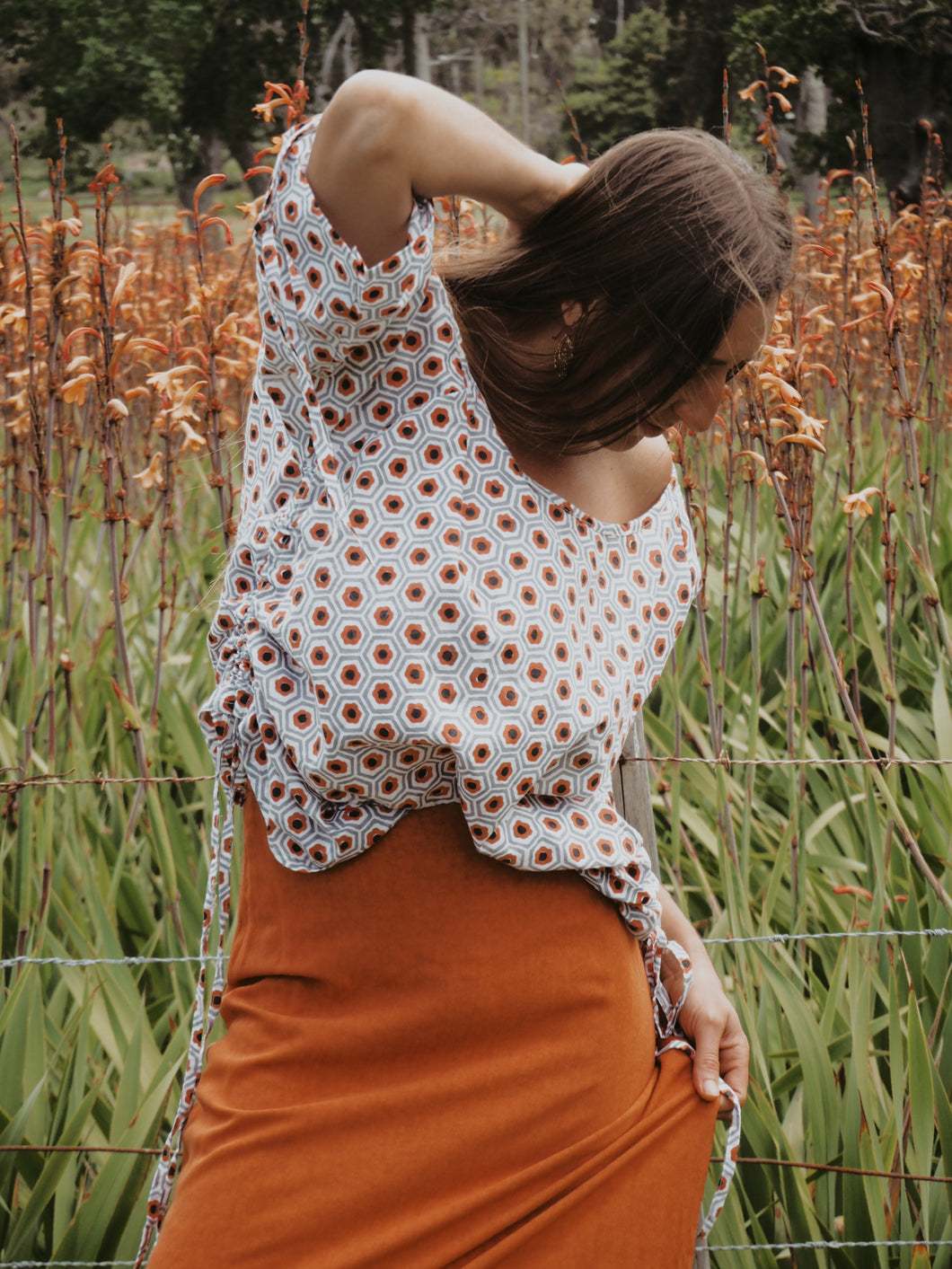Hypnotic Top