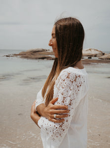 Lace and Light Cotton: Thalia