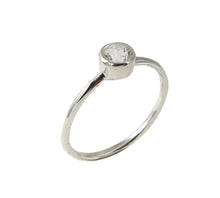Load image into Gallery viewer, Sterling Silver Crystal Ring
